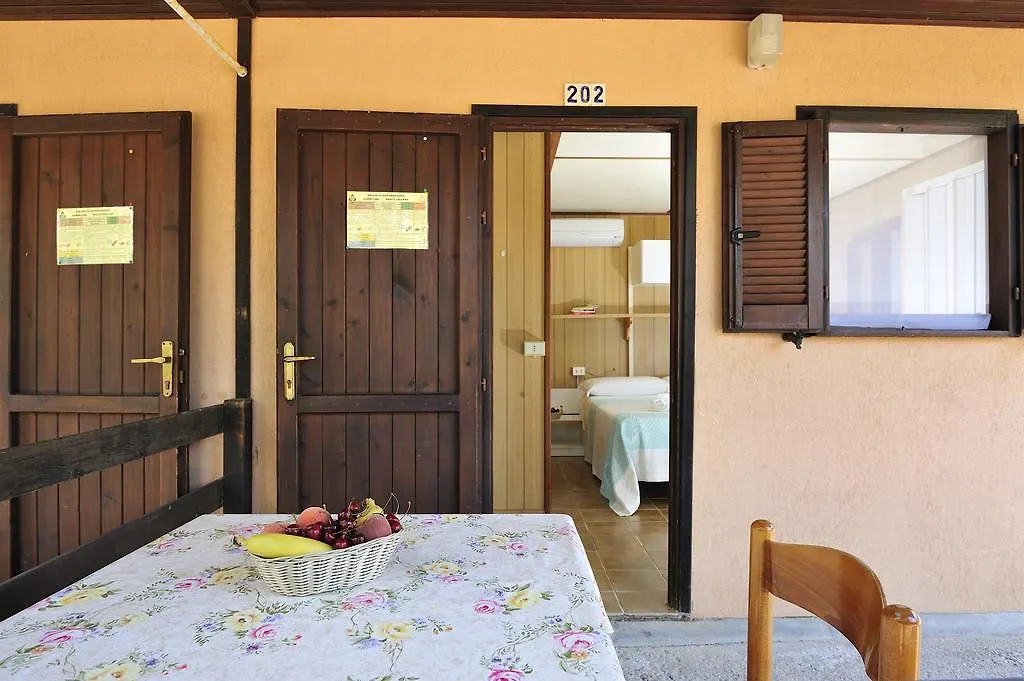 Villaggio Camping Tesonis Beach Tertenìa